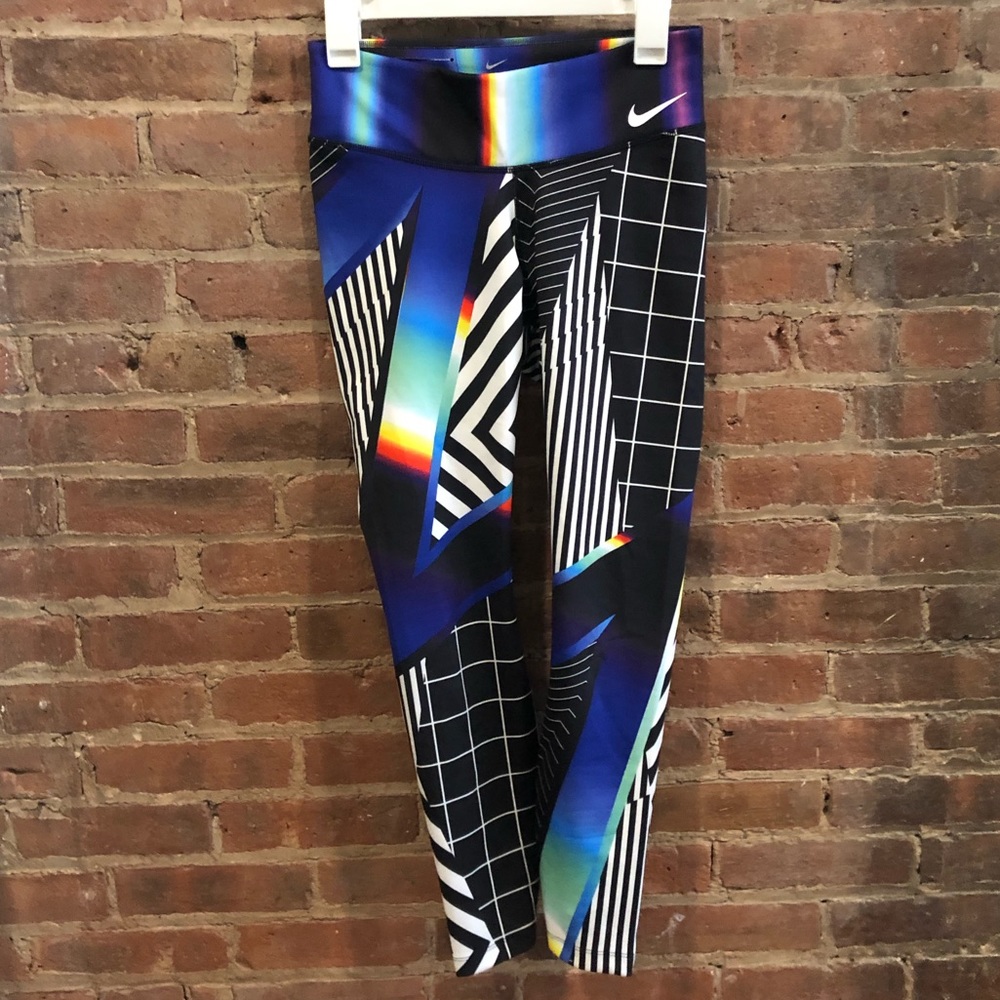 Nike Leggings - size Medium NWOT